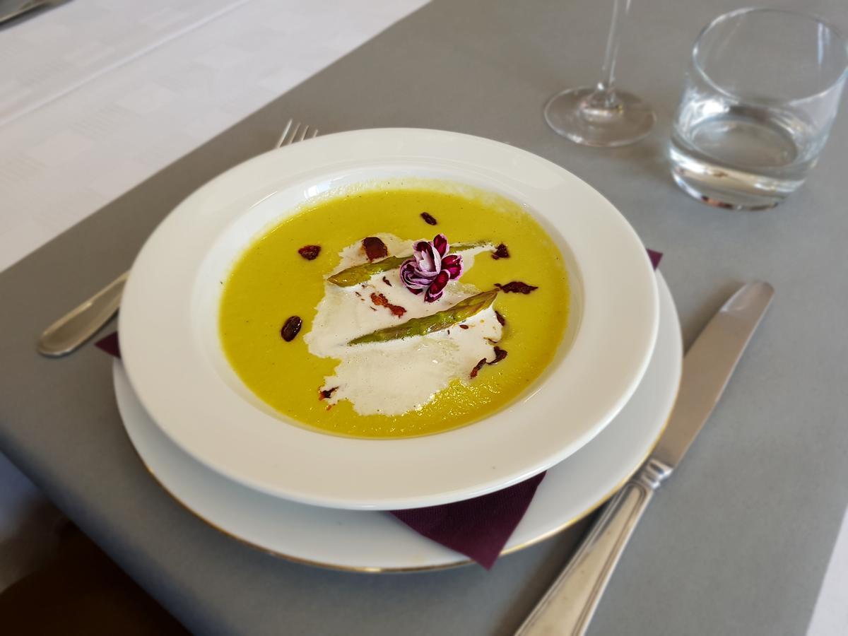 Hotel Restaurant Les 3 Chenes Frejus Bagian luar foto